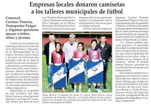 Lee más sobre el artículo Cecinas Venezia dona camisetas a talleres deportivos de fútbol en Calera