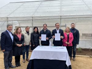 Lee más sobre el artículo Puerto Ventanas implementó proyecto para el cultivo hidropónico en Puchuncaví