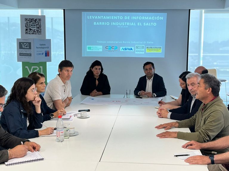 Reunión junto a Subsecretaria de Economía y Seremi del Trabajo