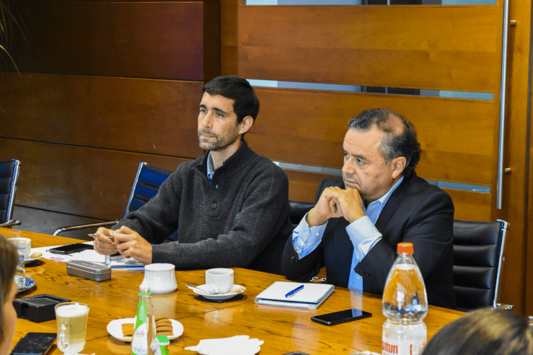 REUNION SEREMI ENERGIA Y ASIVA-14