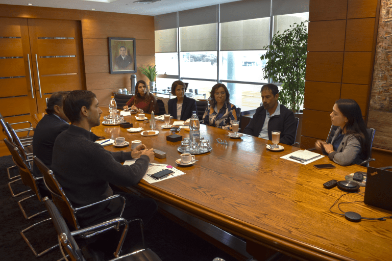 REUNION SEREMI ENERGIA Y ASIVA-8