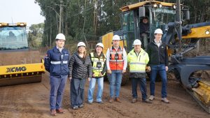 Lee más sobre el artículo Municipalidad de Puchuncaví y empresas del sector industrial impulsan mejoramiento de caminos rurales en cuatro sectores de la comuna