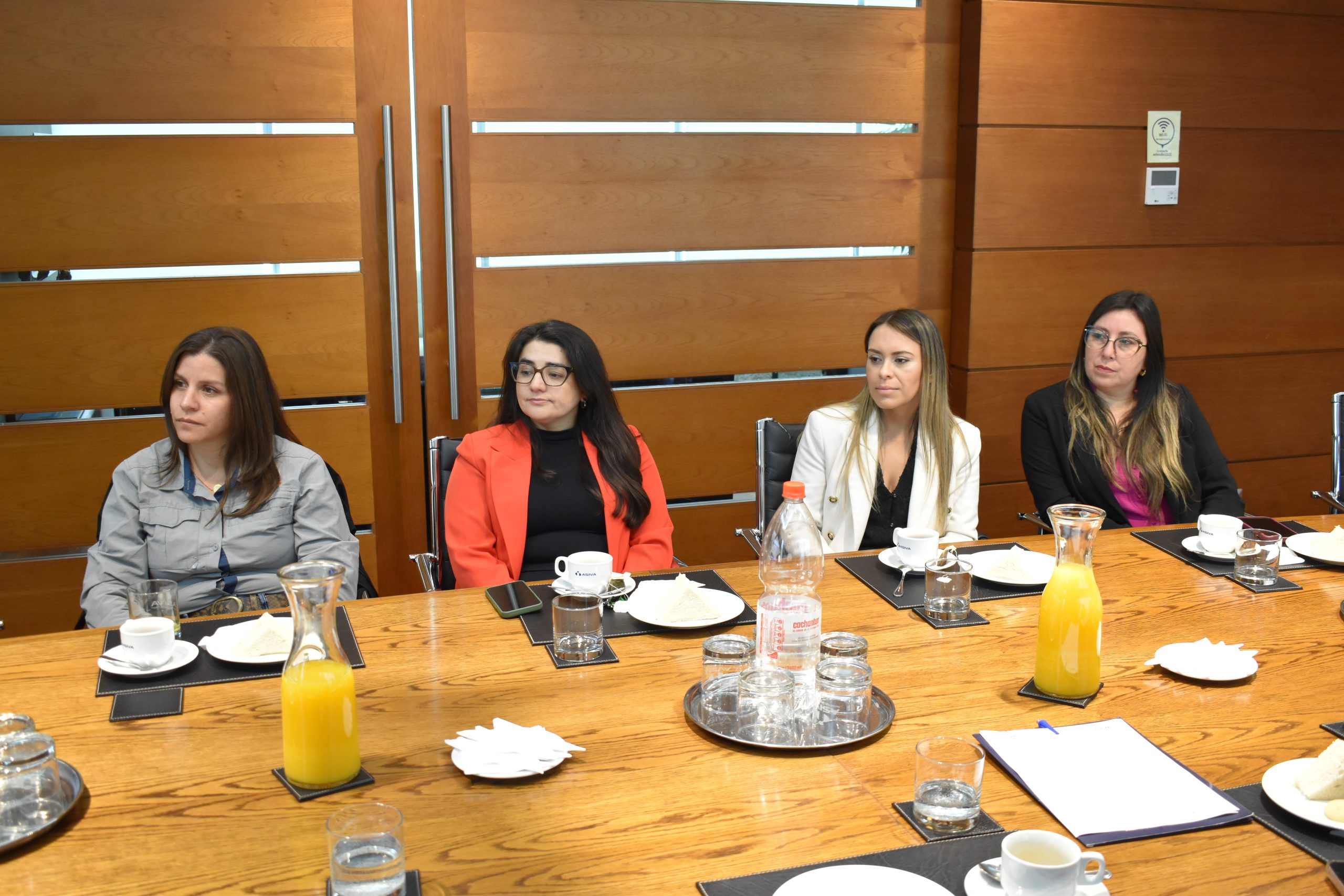 ASIVA - COMISIÓN MUJER Y LIDERAZGO 0923 (20)